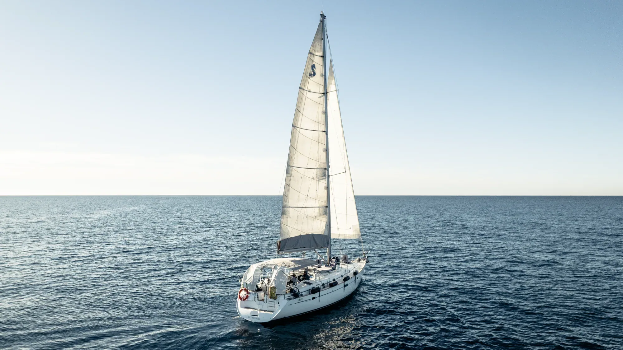 Velero Aura